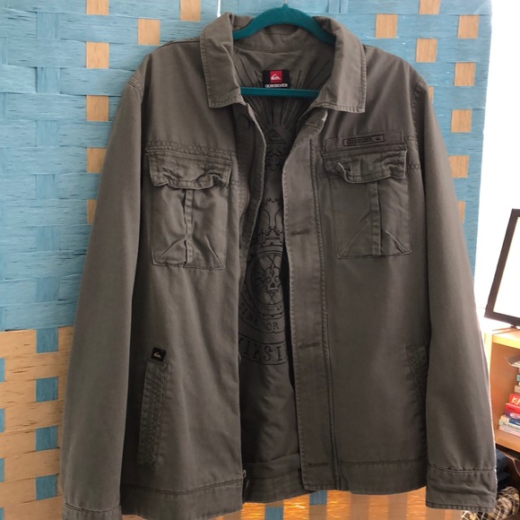 Quiksilver Other - Men Quicksilver army green jacket coat LG button